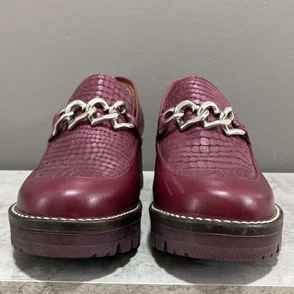 Dromedaris Leather Women's Burgundy Loafers w/silver Chain Detail Size 38 US 8 - Picture 6 of 16